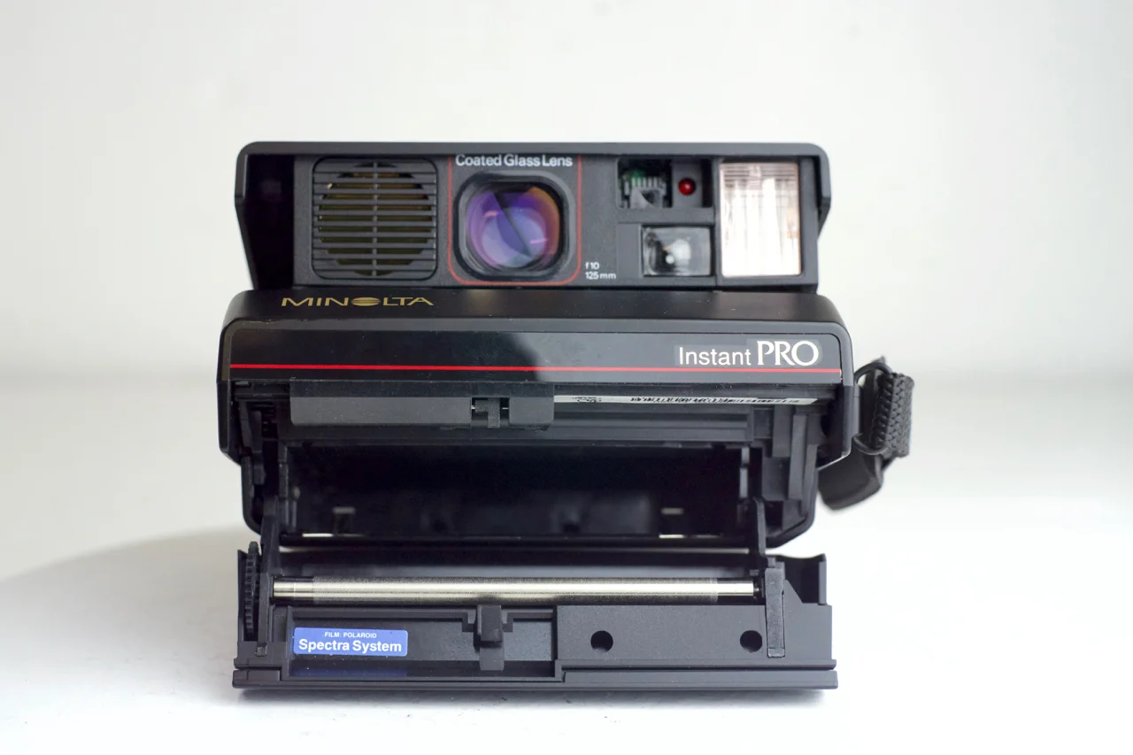 EOS650　MINOLTA APEX 105　Polaroid Spectra thumb_polaroid-spectra1.jpg